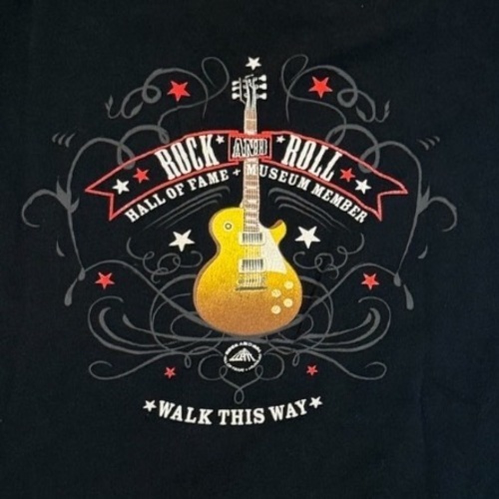 Gildan Rock and Roll Hall of Fame 2007 Member TShirt Mens XL Black Walk This Way